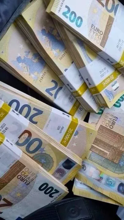 Counterfeit 200 euros for sale 1 Counterfeit 200 euros